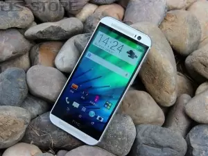 HTC ONE 8