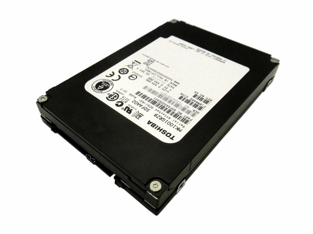 Жесткий диск 100. SSD HDD 100gb. Ссд Тошиба 3.8 ТБ SAS. SSD mk00200gctyv. Твердотельный накопитель Toshiba thnsnh060gcst.